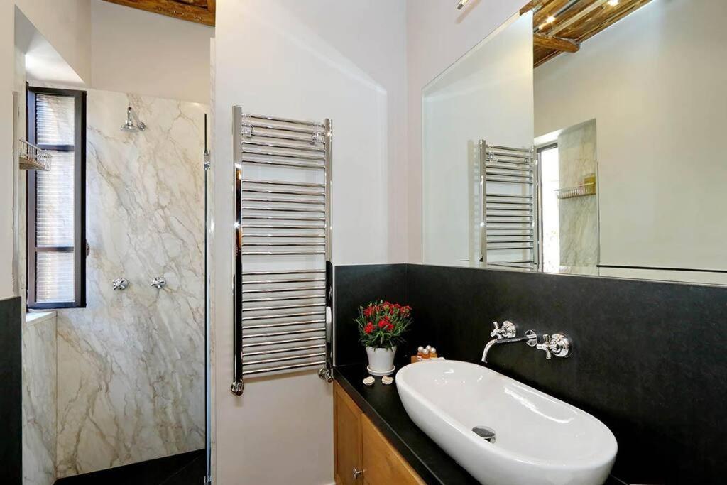 Spectacular Luxury Flat In Trastevere Rome Bagian luar foto