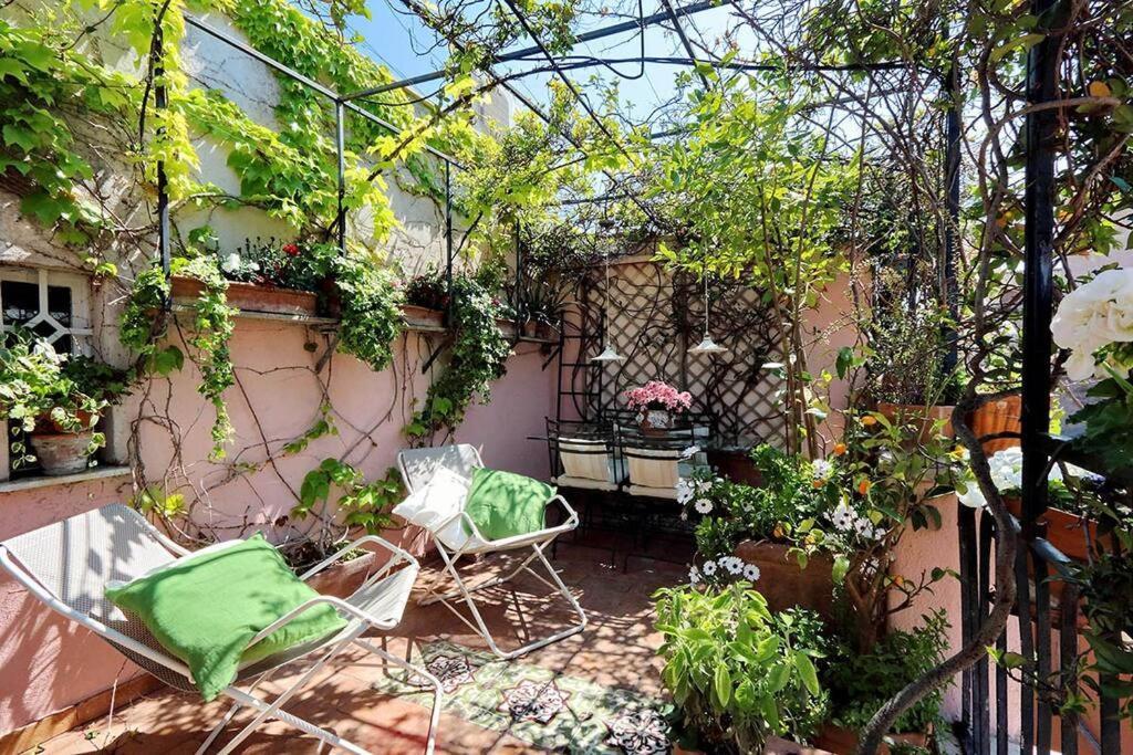 Spectacular Luxury Flat In Trastevere Rome Bagian luar foto